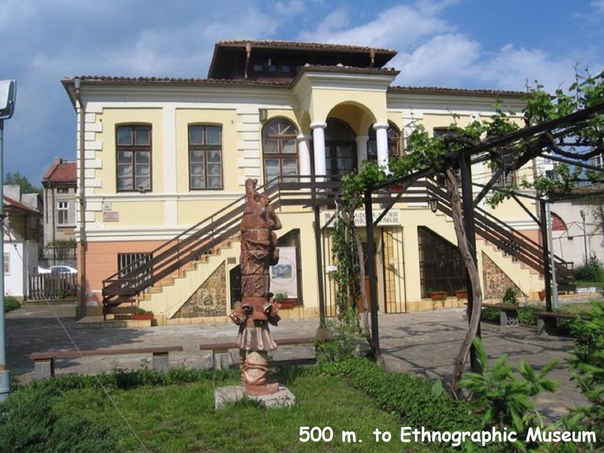 4U Apartment - Gurko Burgas ภายนอก รูปภาพ